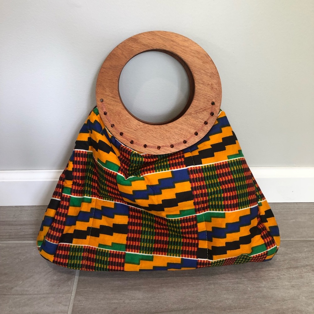 Vintage Handbag With Wooden Handles